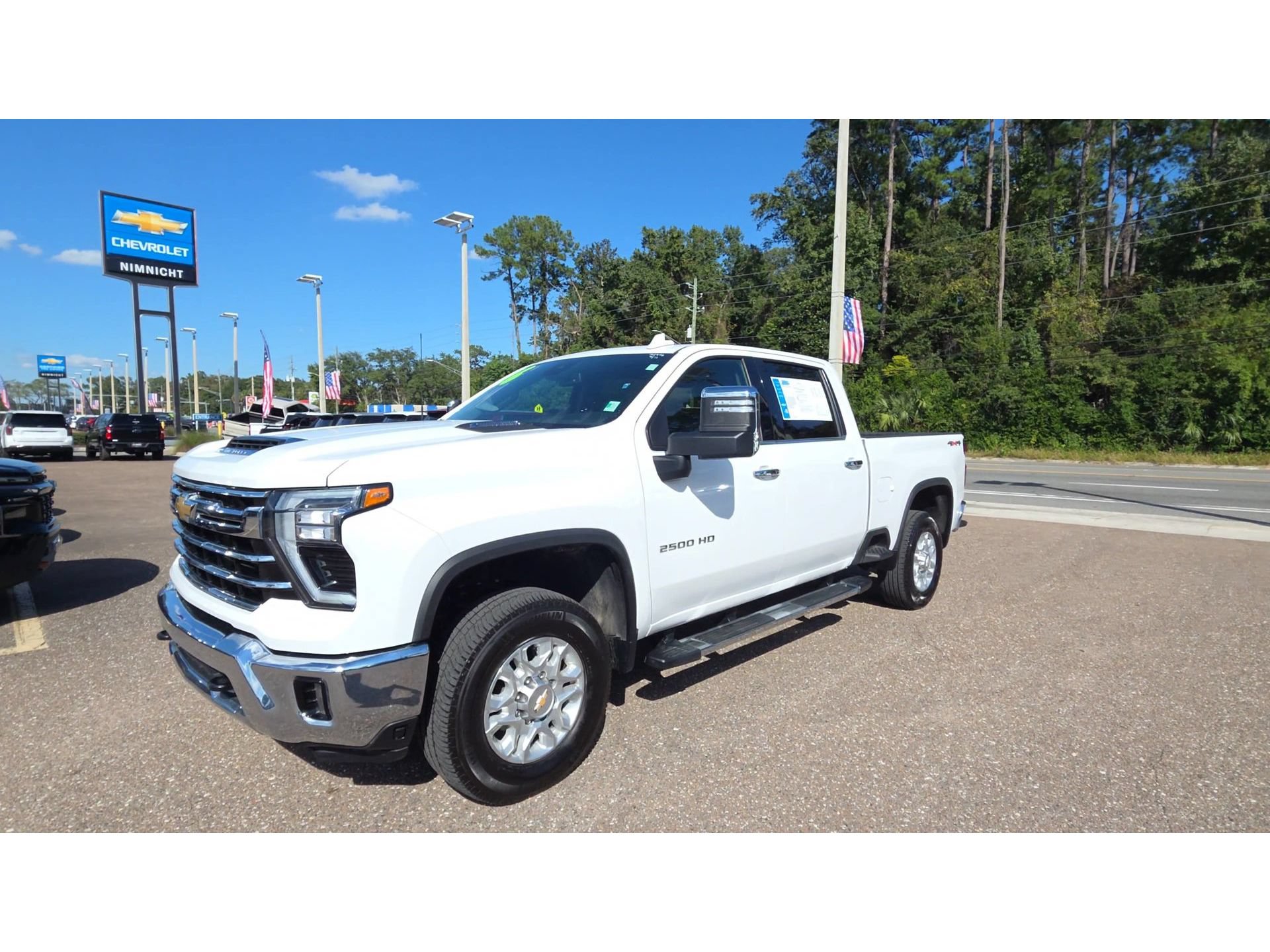 Used 2026 Chevrolet Silverado 2500 LTZ AWD/4WD image 4