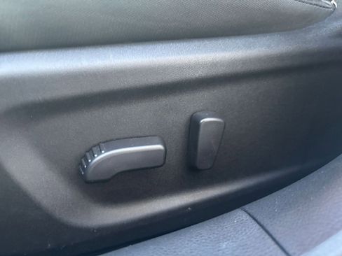 Used 2025 Nissan Altima 2.5 SV image 22