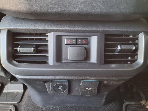 Used 2024 Ford F150 Lariat w/ Equipment Group 502A High AWD/4WD image 17