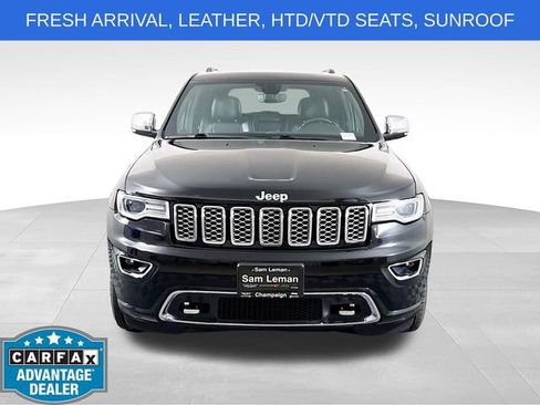 Used 2019 Jeep Grand Cherokee Overland AWD/4WD image 3