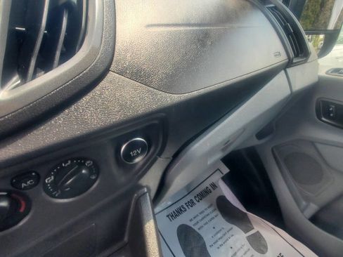 Used 2019 Ford Transit 250 148 Medium Roof RWD image 25