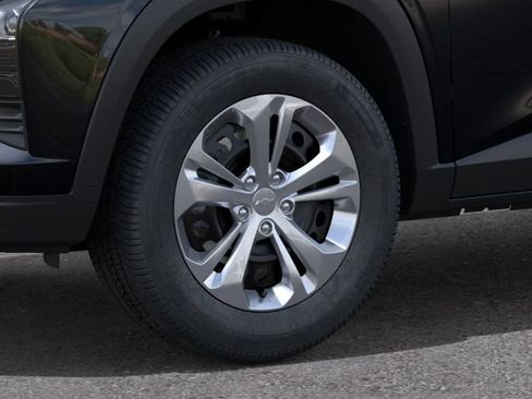 New 2026 Chevrolet Trax LS FWD image 9