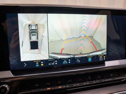 Used 2022 GMC Sierra 1500 SLT w/ SLT Premium Plus Package image 15