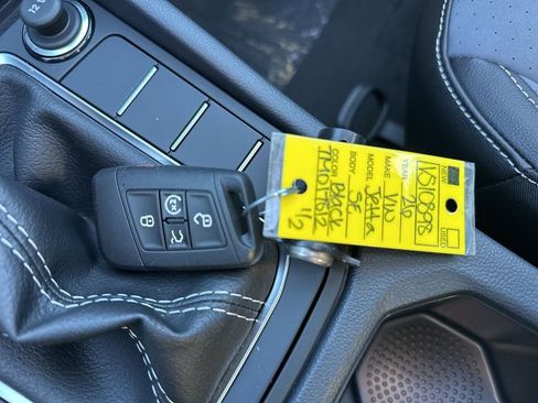 New 2026 Volkswagen Jetta SE image 28