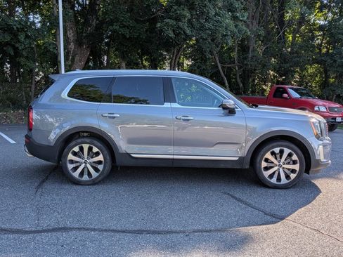 Used 2022 Kia Telluride S AWD/4WD image 4