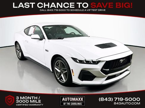 Used 2024 Ford Mustang GT Premium RWD image 1
