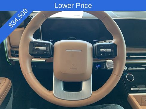 Used 2024 Hyundai Santa Fe Limited image 3