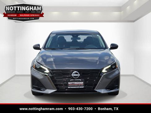Used 2026 Nissan Altima 2.5 SV FWD image 2