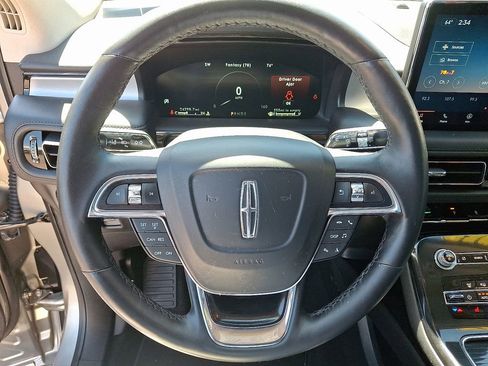 Used 2023 Lincoln Nautilus Reserve FWD image 21