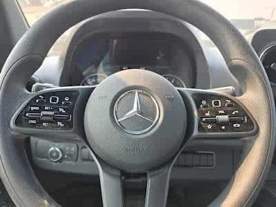 Used 2024 Mercedes-Benz Sprinter 3500 image 31