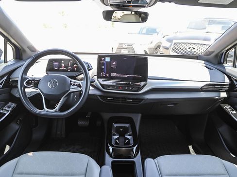 Used 2021 Volkswagen ID.4 Pro S RWD image 12