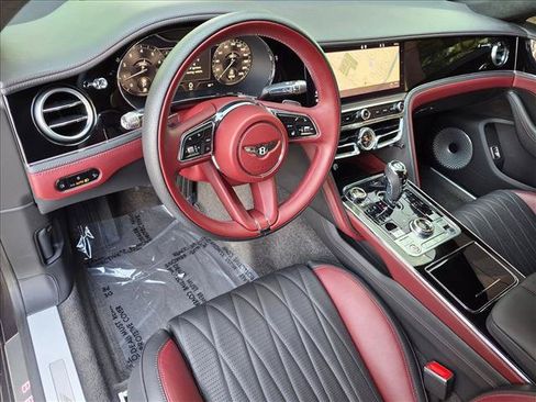 Used 2023 Bentley Flying Spur S V8 AWD/4WD image 10