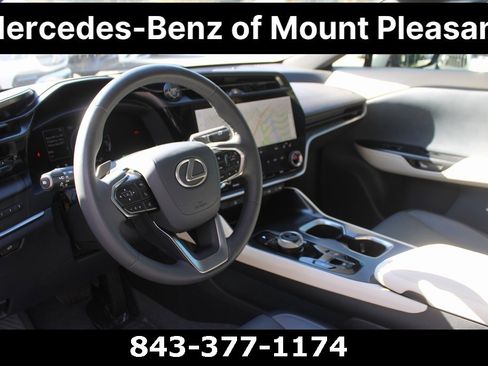 Used 2023 Lexus RZ 450e Premium image 21