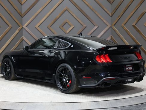 Used 2022 Ford Mustang GT Premium w/ GT Performance Package RWD image 3