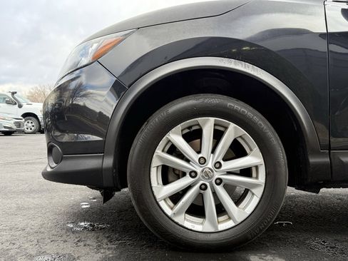 Used 2018 Nissan Rogue Sport S w/ S Appearance Package image 31