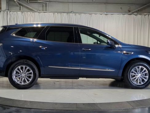 Used 2022 Buick Enclave Essence w/ Trailering Package, 5000 lbs. AWD/4WD image 11