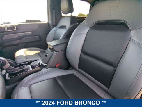 Used 2024 Ford Bronco Big Bend AWD/4WD image 20