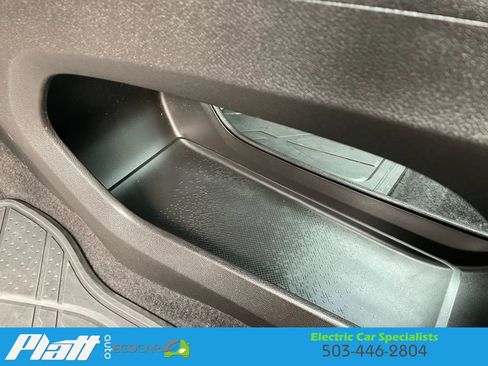 Used 2023 Chevrolet Bolt EUV Premier w/ Sun & Sound Package image 27