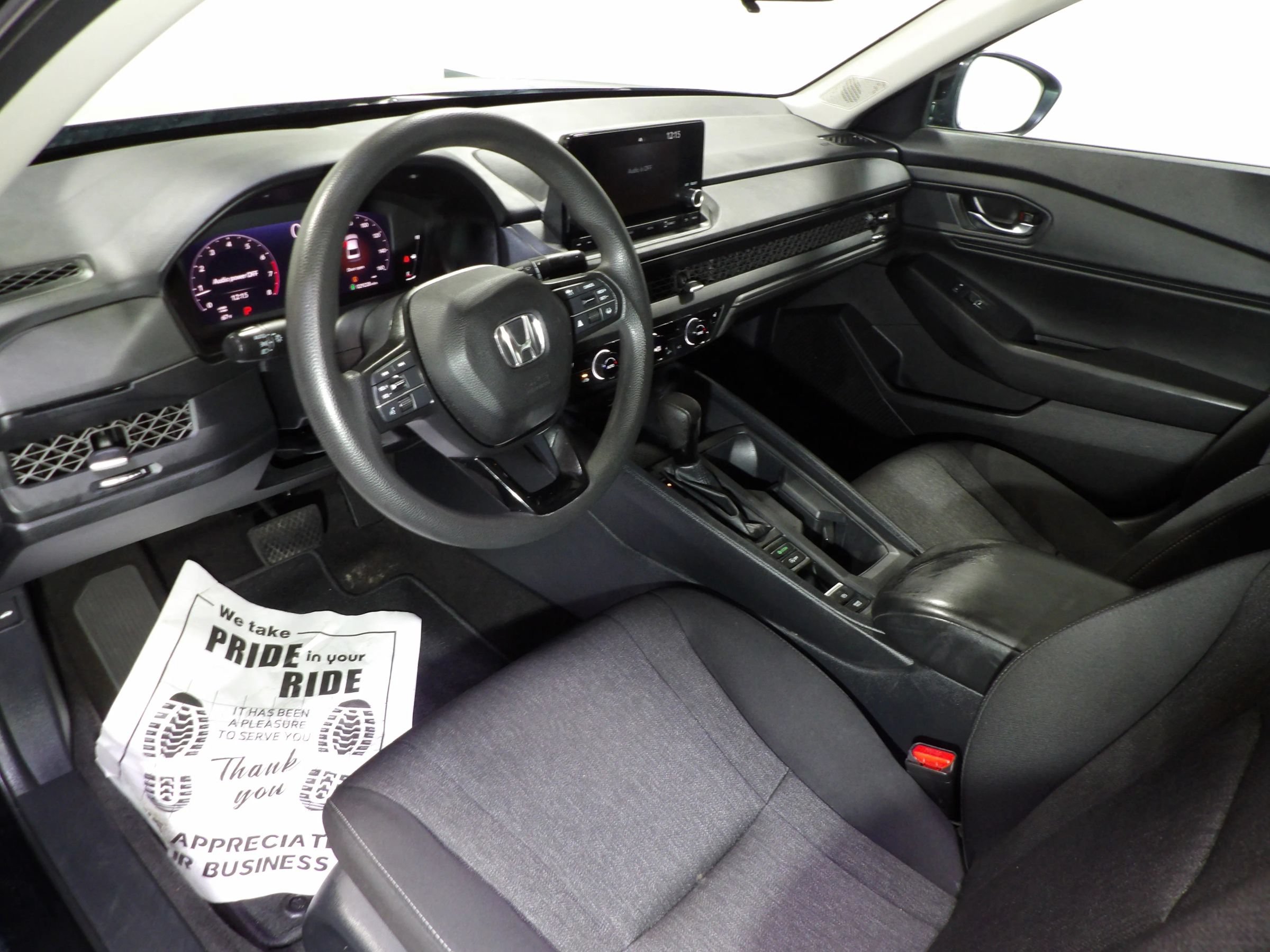 Used 2025 Honda Accord SE image 9