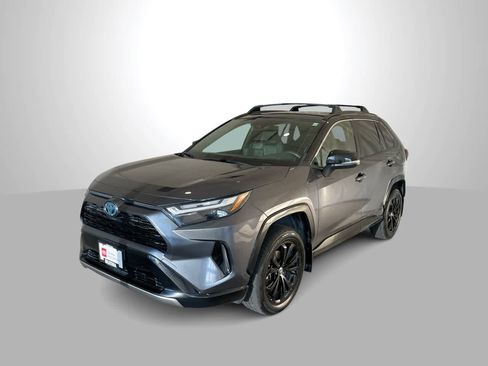 Used 2022 Toyota RAV4 XSE w/ XSE Grade Weather Package AWD/4WD image 1