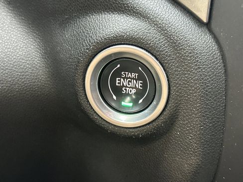 Used 2022 Chevrolet Silverado 1500 RST w/ Convenience Package II image 34