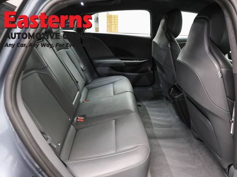 Used 2024 Lucid Air Pure RWD image 22