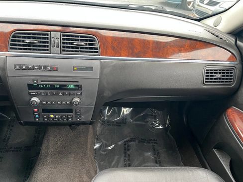 Used 2009 Buick LaCrosse CXL w/ Driver Confidence Package image 28