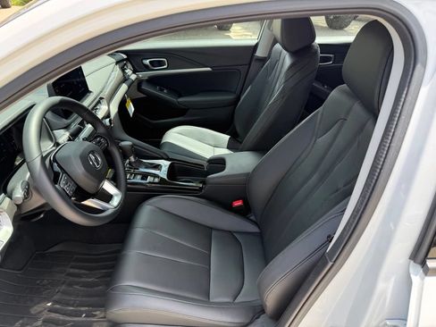 Certified 2026 Acura Integra FWD image 14