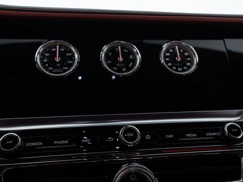 Certified 2024 Bentley Flying Spur W12 AWD/4WD image 42