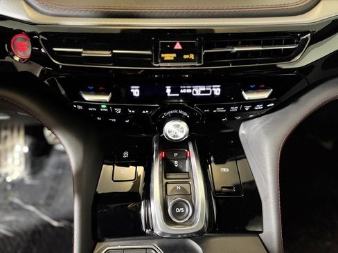 Used 2024 Acura MDX A-Spec image 16