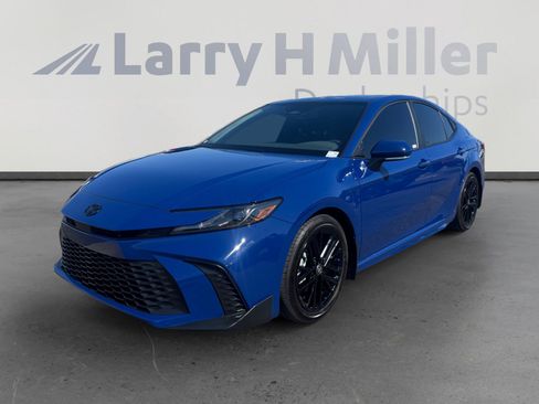 Certified 2026 Toyota Camry SE w/ Multimedia Upgrade Package FWD image 1