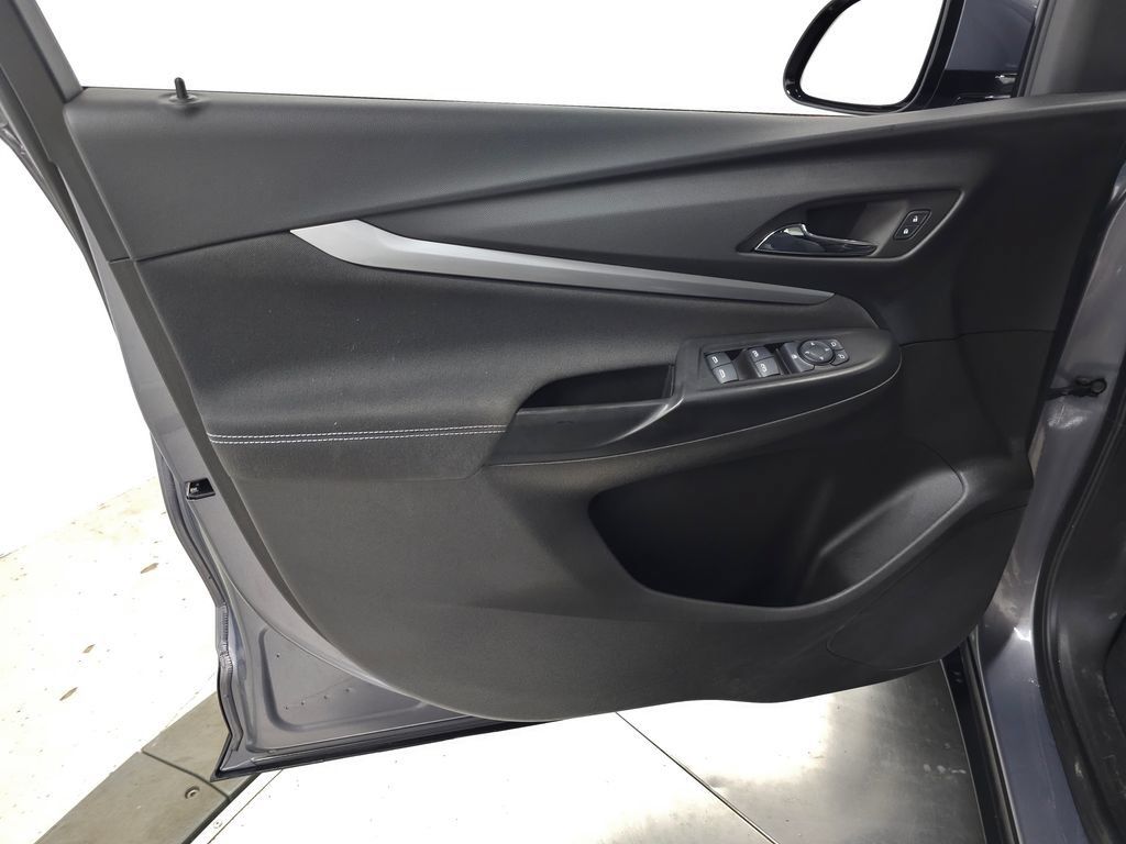 Used 2023 Chevrolet Bolt EUV LT w/ Driver Confidence Package FWD image 15