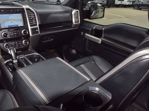 Used 2020 Ford F150 Platinum w/ Equipment Group 701A Luxury image 17