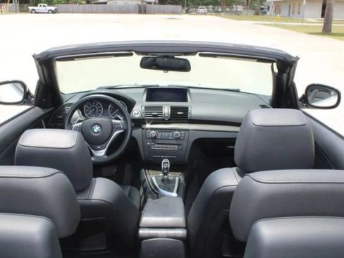 Used 2013 BMW 135i Convertible RWD image 29