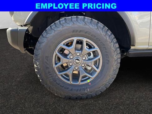 New 2025 Ford Bronco Badlands AWD/4WD image 14