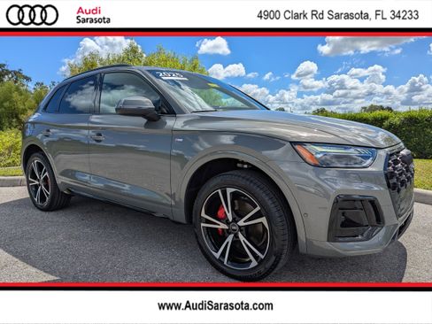 Certified 2025 Audi Q5 Prestige w/ Prestige Package image 1