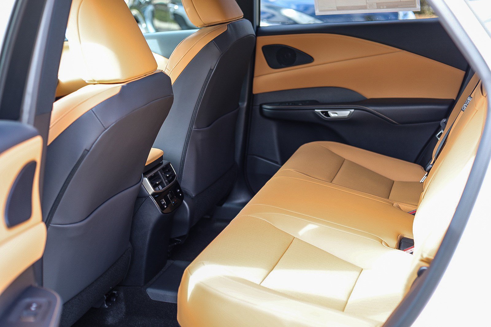 New 2026 Lexus RX 450h AWD w/ Convenience Package image 18
