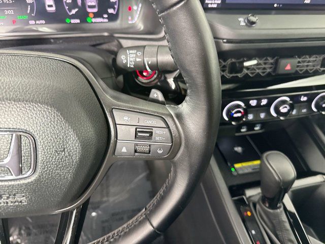 Used 2025 Honda Accord Sport image 13