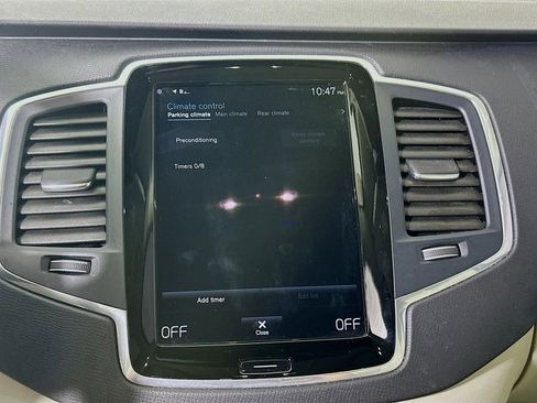 Used 2020 Volvo XC90 T5 Momentum w/ Protection Package Premier image 24