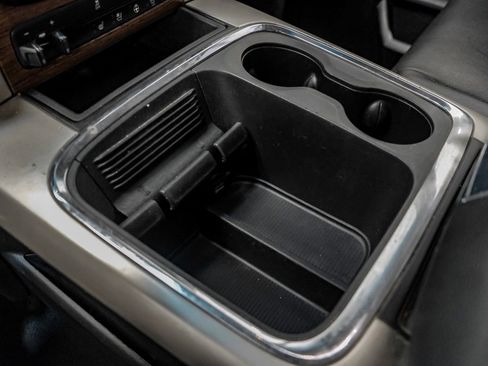 Used 2018 RAM 2500 Laramie w/ Convenience Group image 24