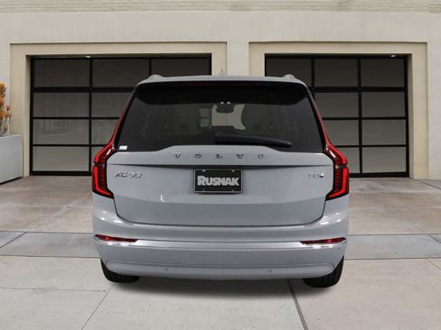New 2026 Volvo XC90 T8 Ultra w/ Protection Package Premier image 4