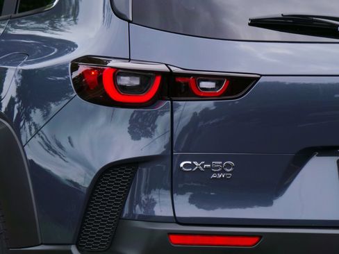 Used 2026 MAZDA CX-50 AWD 2.5 S w/ Cargo Package image 18