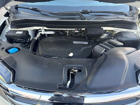 Used 2017 Honda Pilot Touring image 23