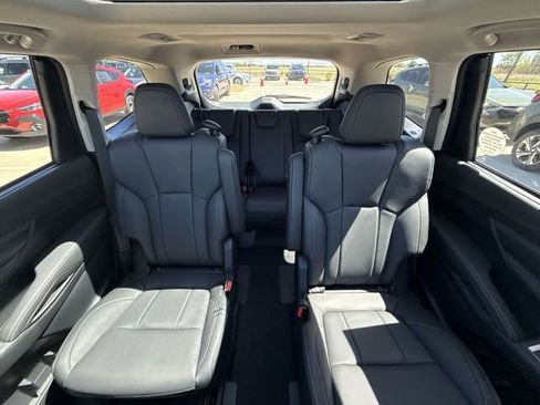 New 2026 Subaru Ascent Limited AWD/4WD image 23