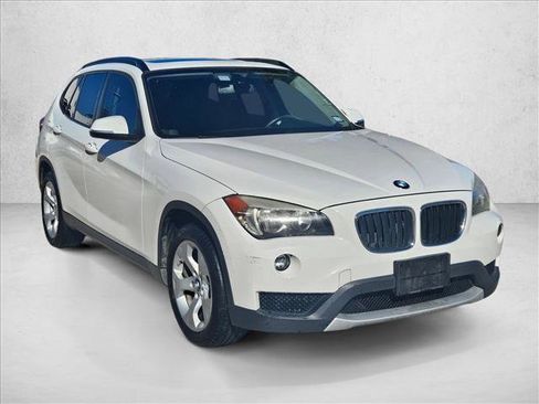 Used 2014 BMW X1 sDrive28i image 3