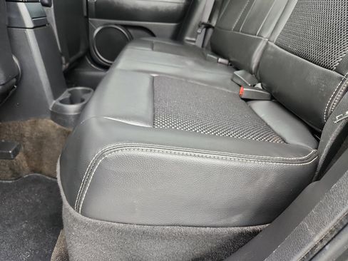 Used 2014 Jeep Compass Latitude w/ Sun/Sound Group image 25