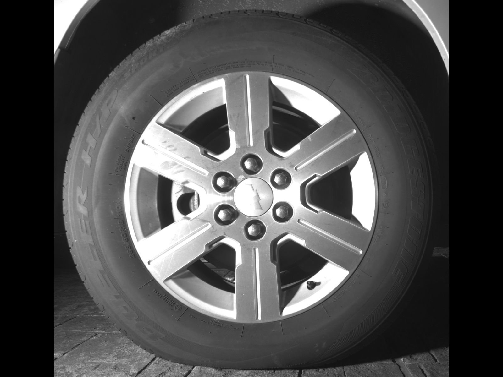 Used 2011 Chevrolet Traverse LT FWD image 11