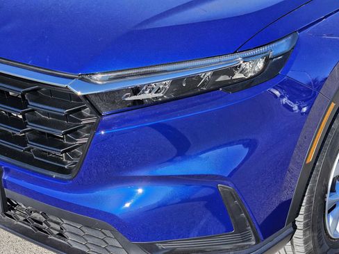 Certified 2024 Honda CR-V LX image 7