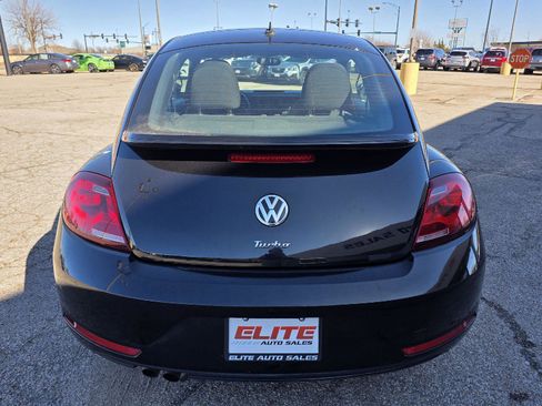 Used 2019 Volkswagen Beetle 2.0T S image 6