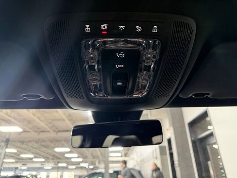 Used 2022 Mercedes-Benz A 220 4MATIC w/ AMG Line image 16